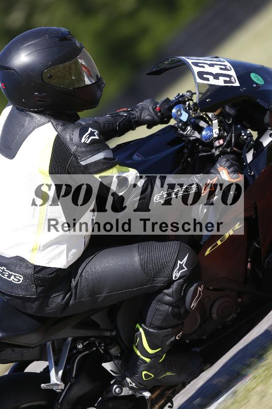 Archiv-2025/16 16.05.2025 PROMAX ADR/Gruppe gruen/330